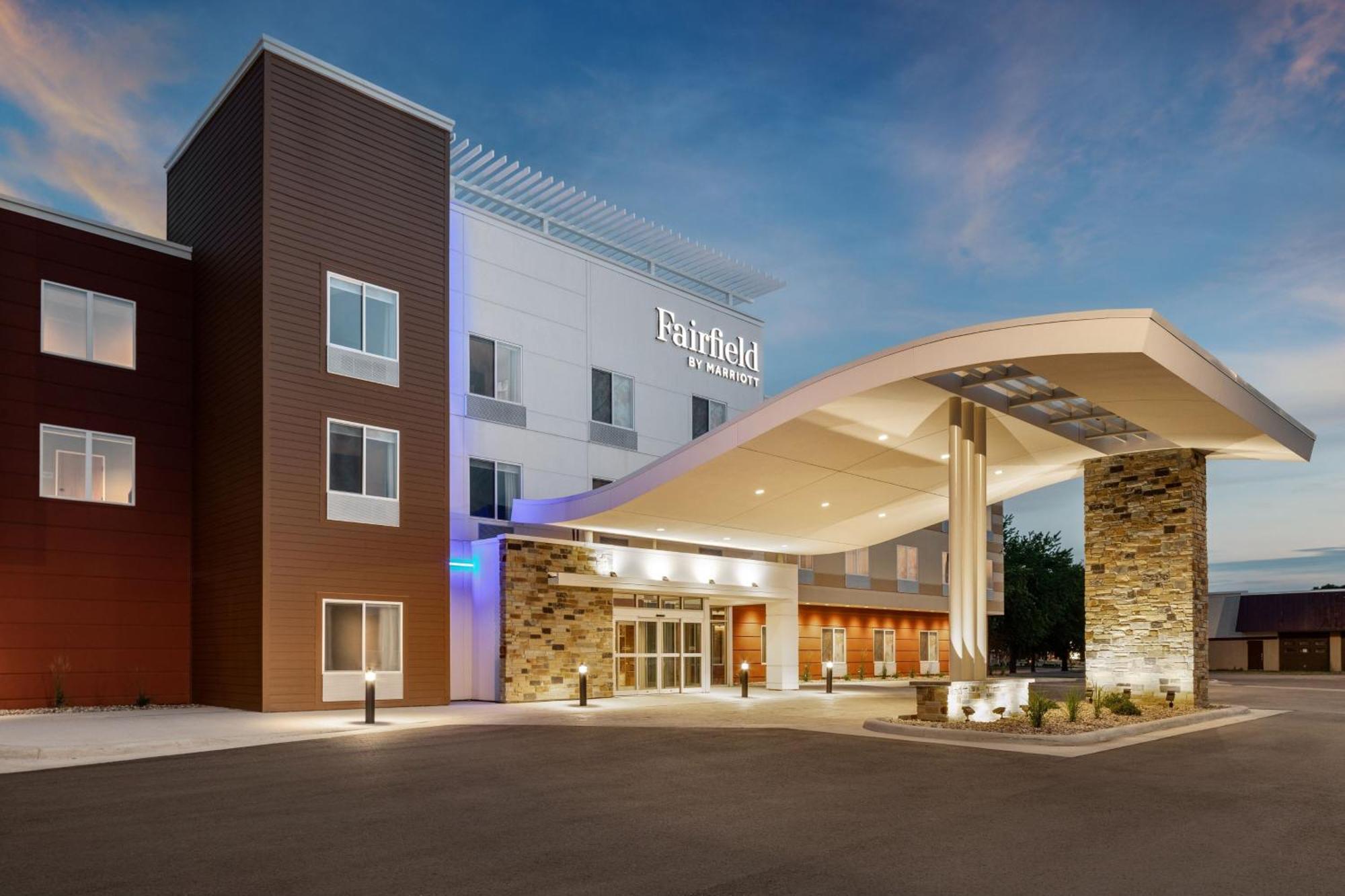 Fairfield By Marriott Inn & Suites Yankton Exterior photo